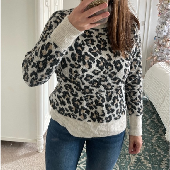 Ann Taylor sweater animal print - Picture 1 of 2